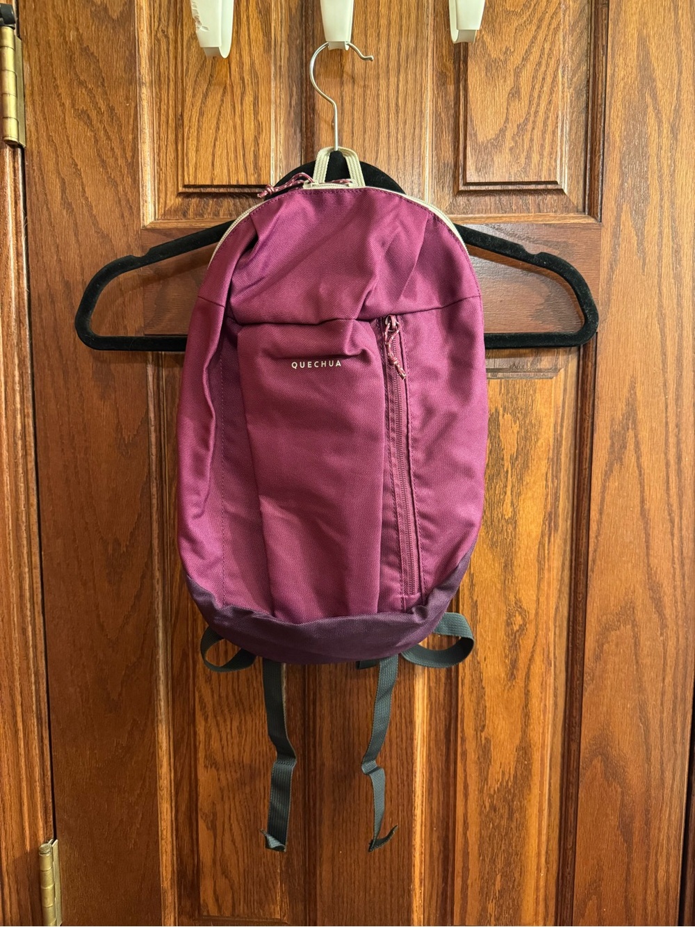 Quechua Burgundy Women’s Daypack Backpack